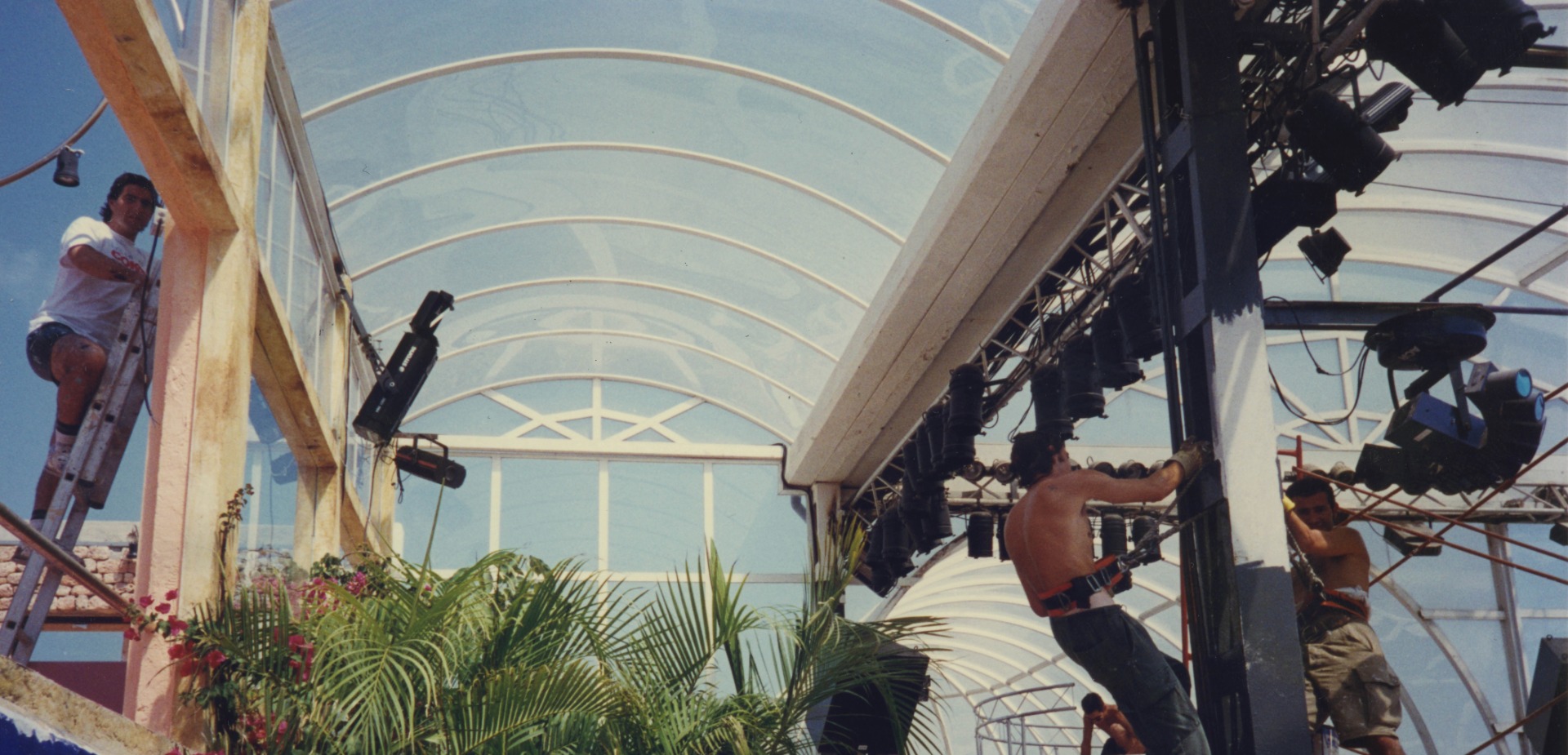 Main Room vs Terrace: two rooms, one story beating Since 1976