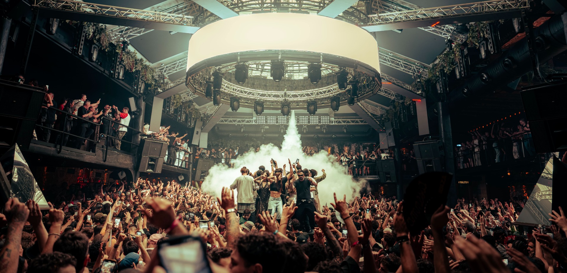 Un cierre de 19 horas con un festival al aire libre y más de 25 DJs